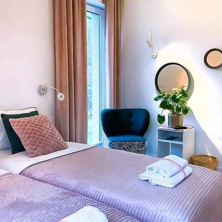 Chummy House Apartmanhotel
