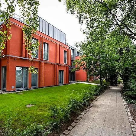Chummy House 3*